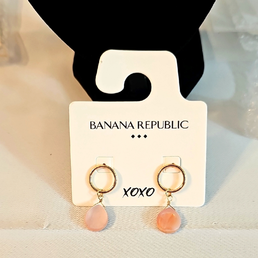 (0037) Banana Republic Gold and Pink Earrings